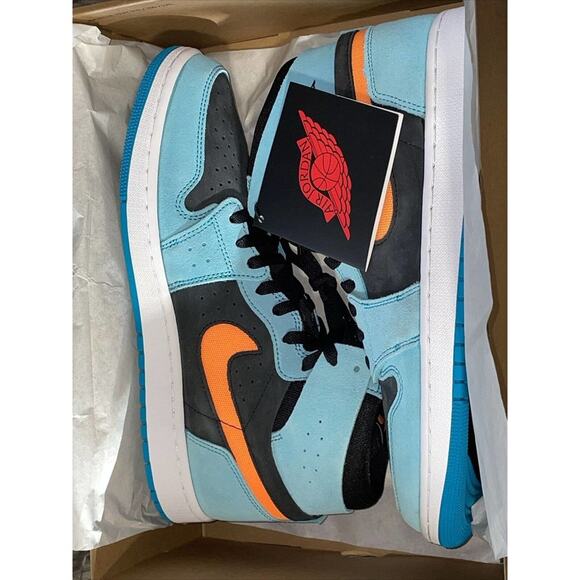 Shoe Size 11 - Air Jordan 1 High Zoom Comfort 2 Bleached Aqua Citrus Sneaker - Picture 1 of 8
